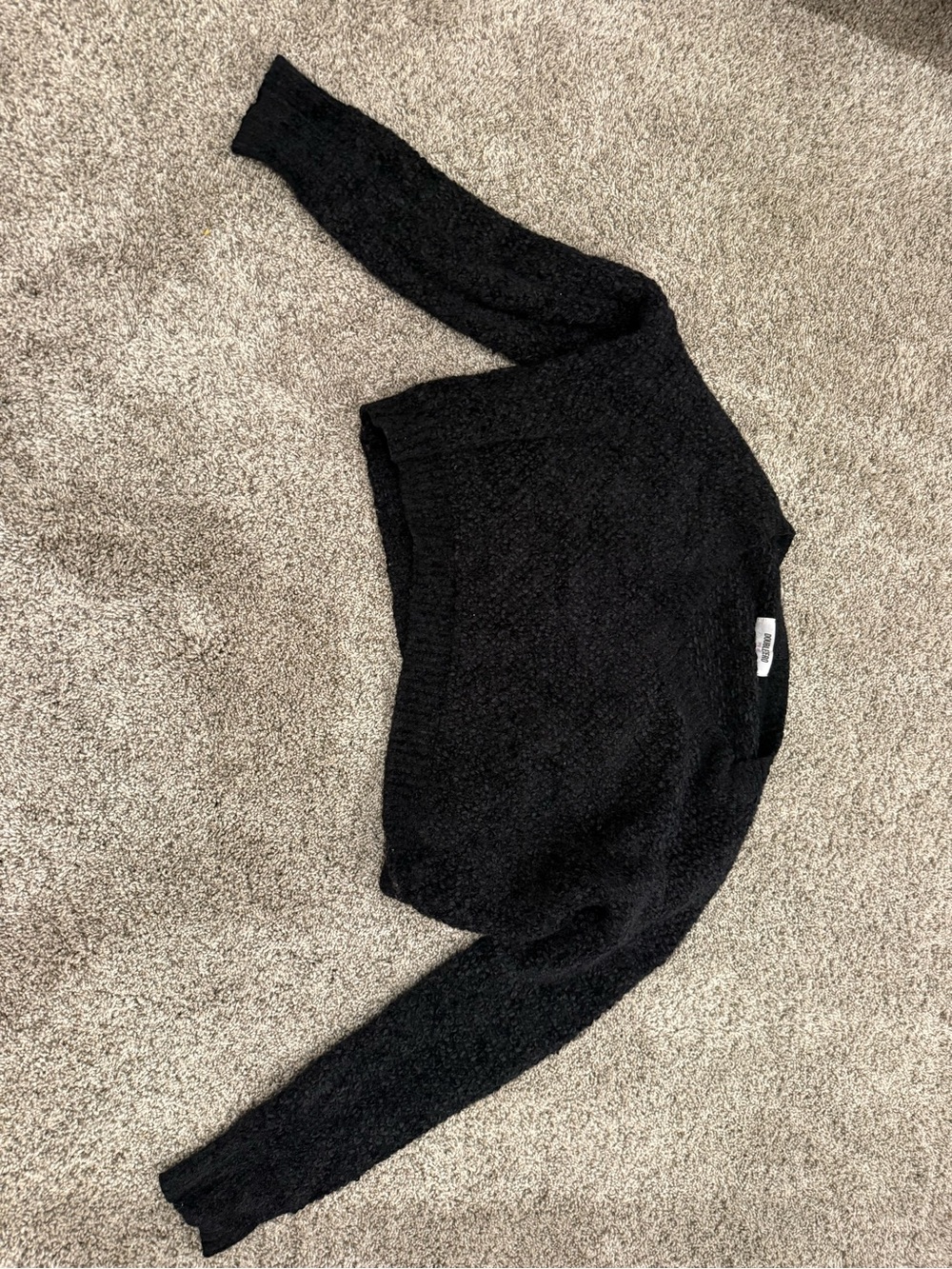 Black Women's Cozy Cropped Crewneck Sweater